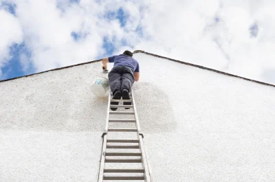 Peinture extérieure à Villemontais — façades et ravalement